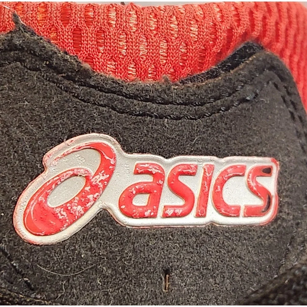 Asics shoes are